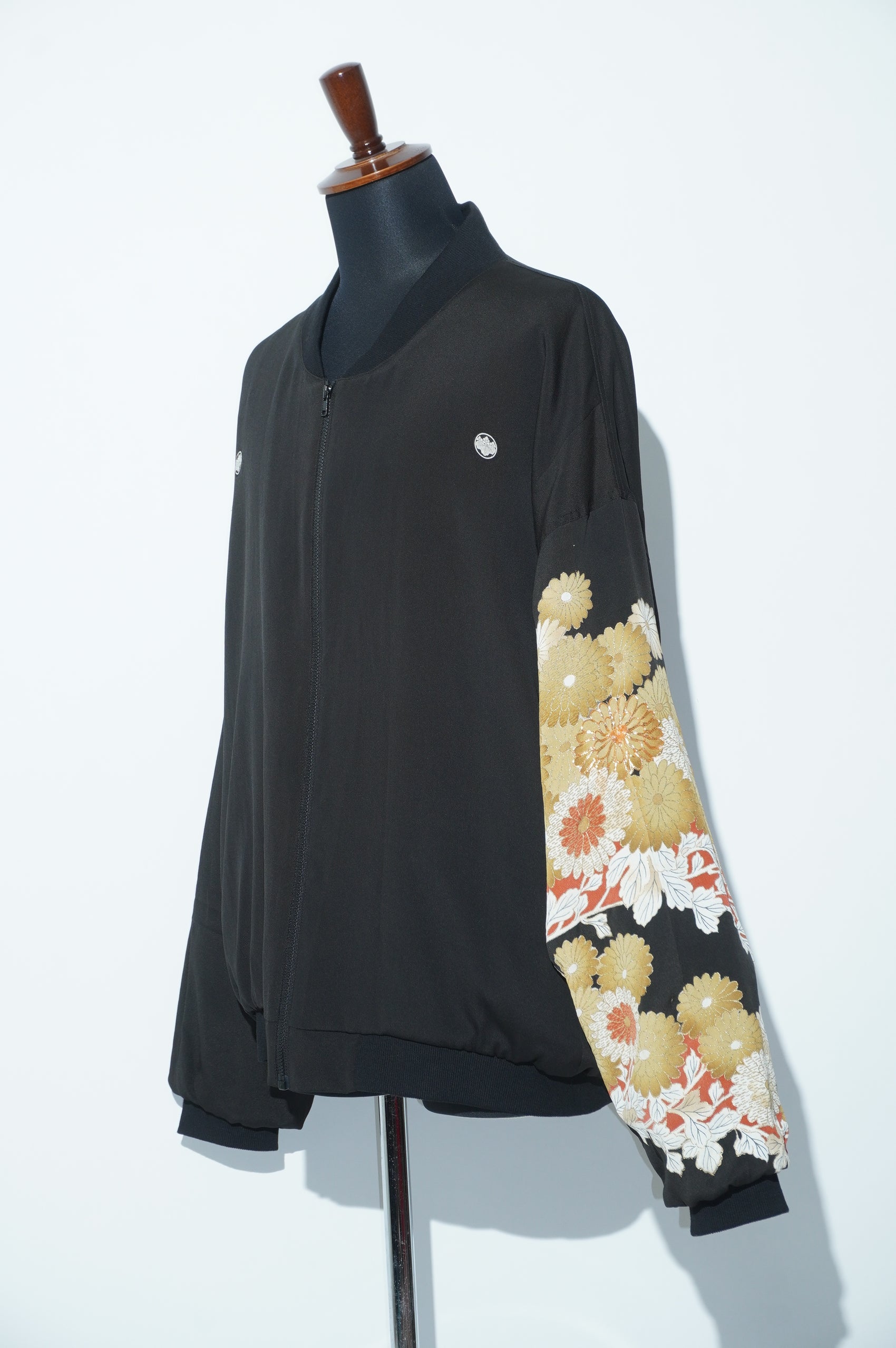 Kurutome Bomber Jacket Chrysanthemum | XULY BET