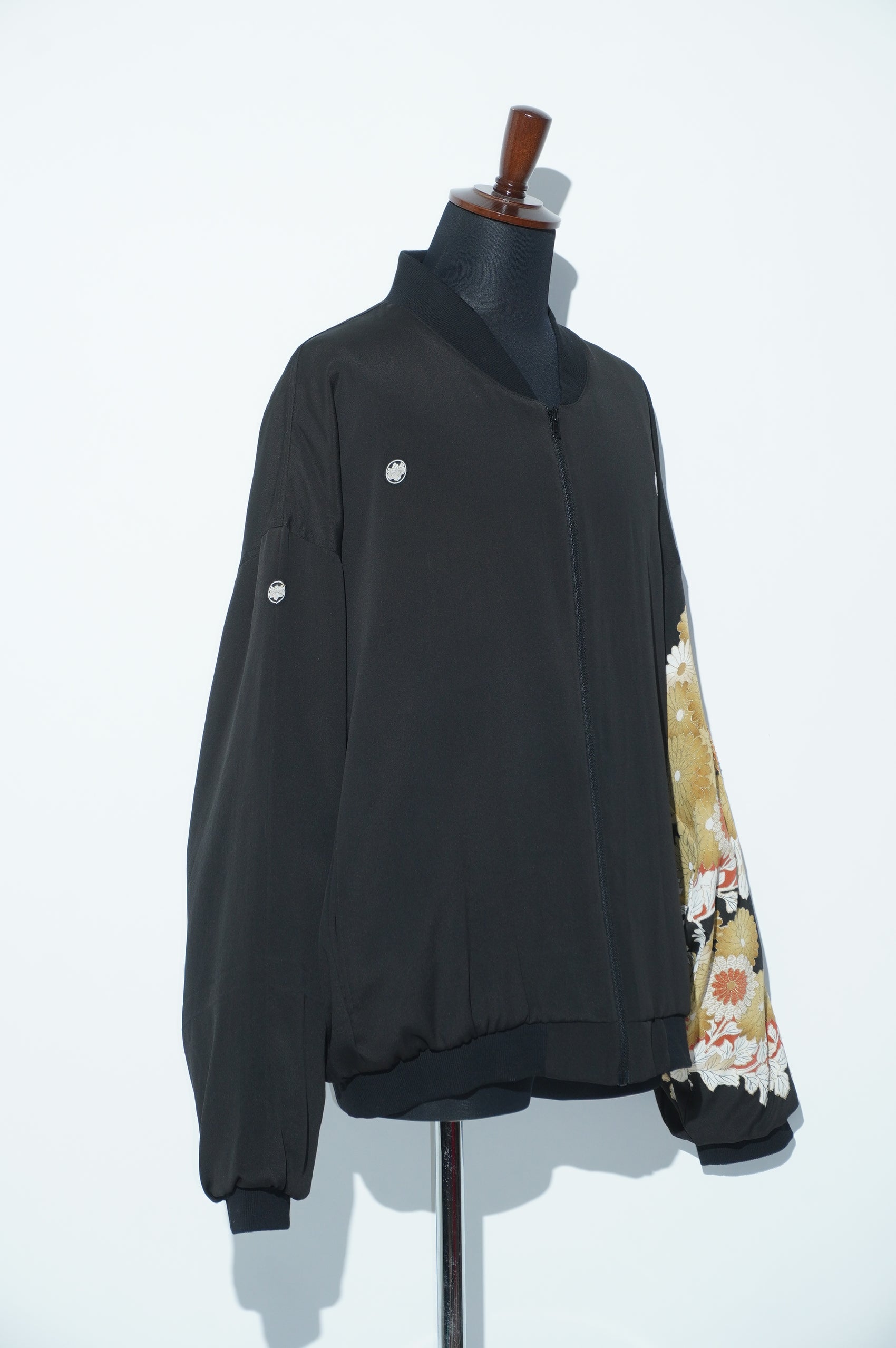 Kurutome Bomber Jacket Chrysanthemum | XULY BET