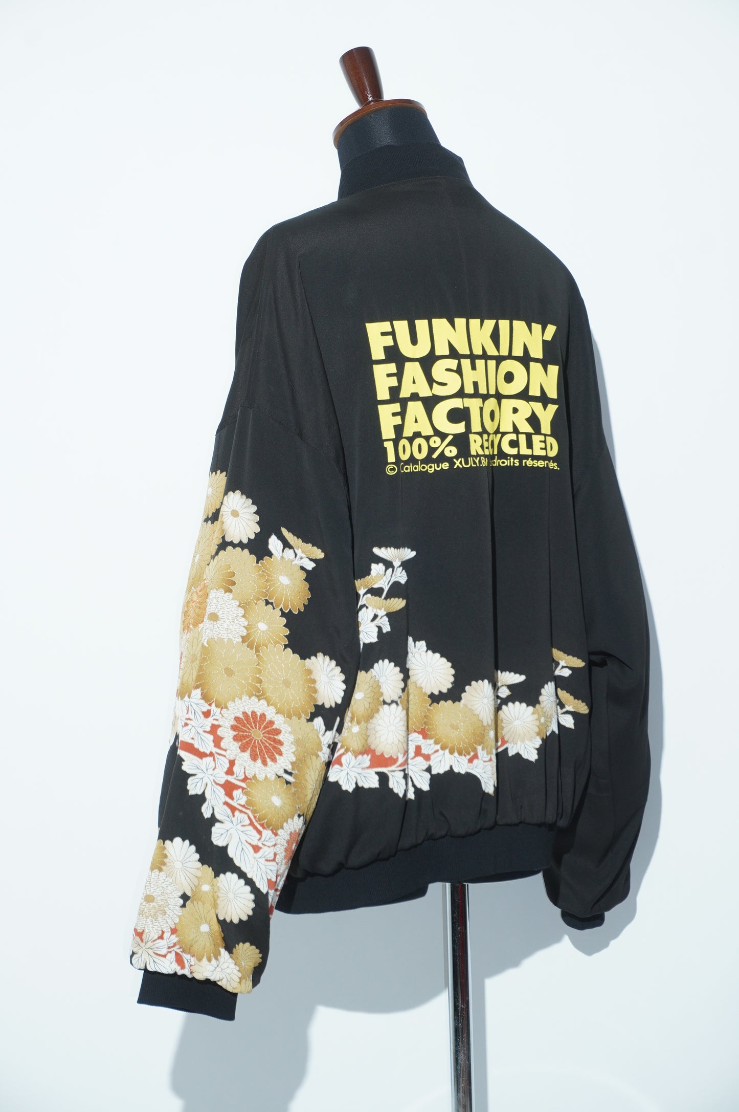Kurutome Bomber Jacket Chrysanthemum | XULY BET