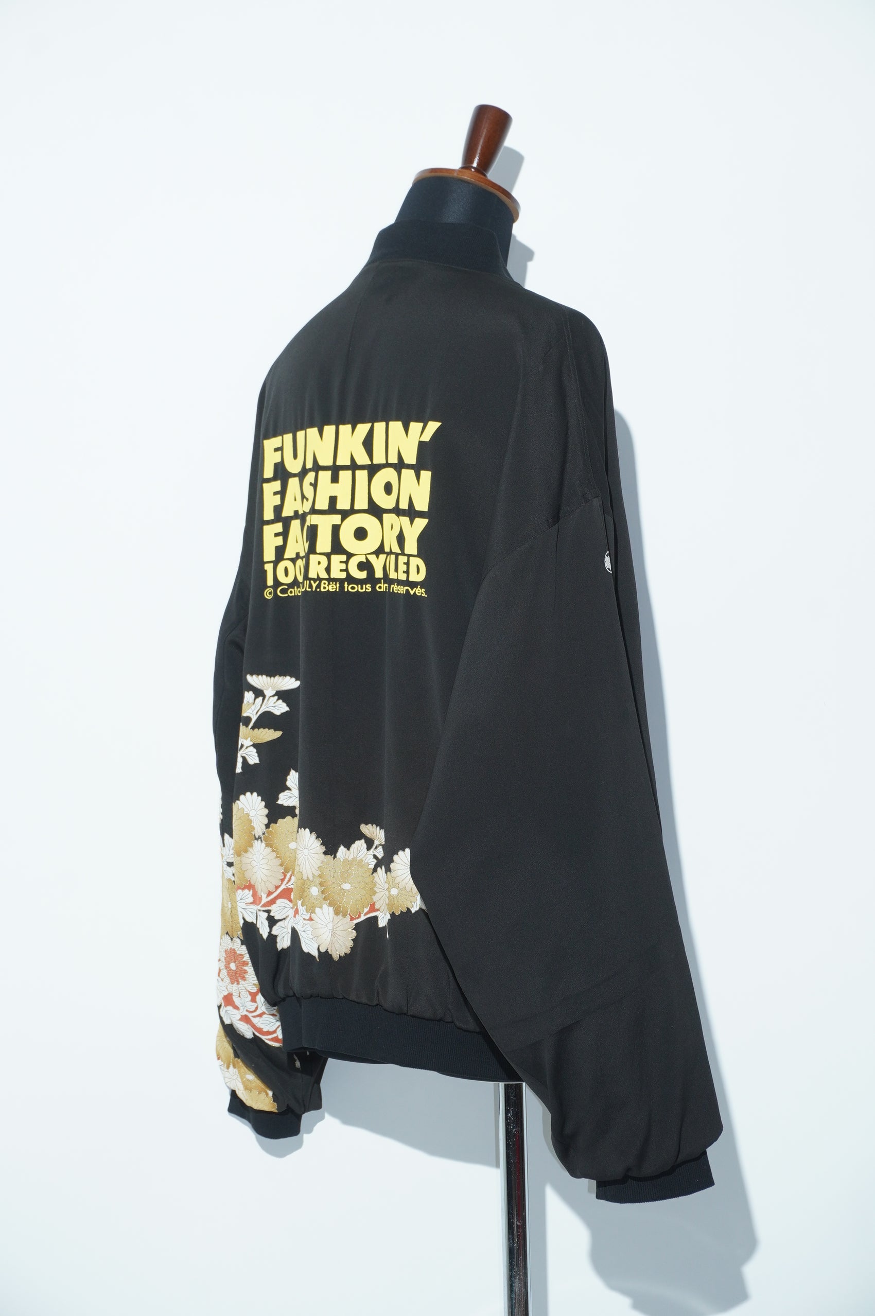 Kurutome Bomber Jacket Chrysanthemum | XULY BET