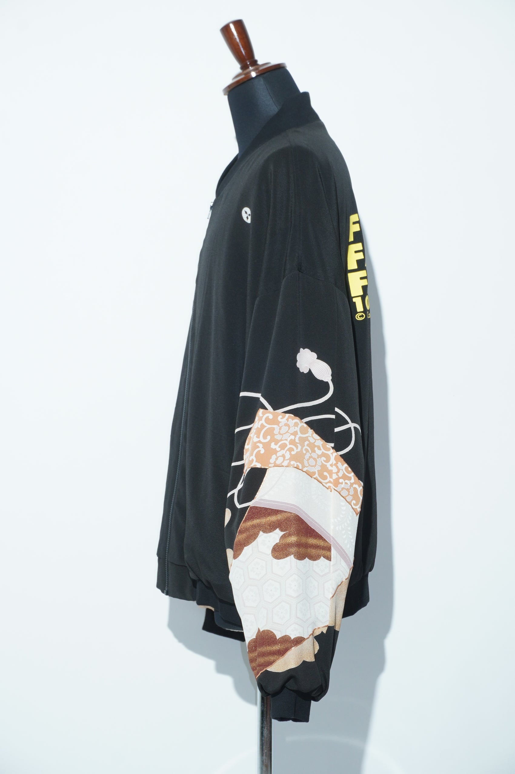 Kurutome Bomber Jacket Imperial Palace Haze | XULY BET
