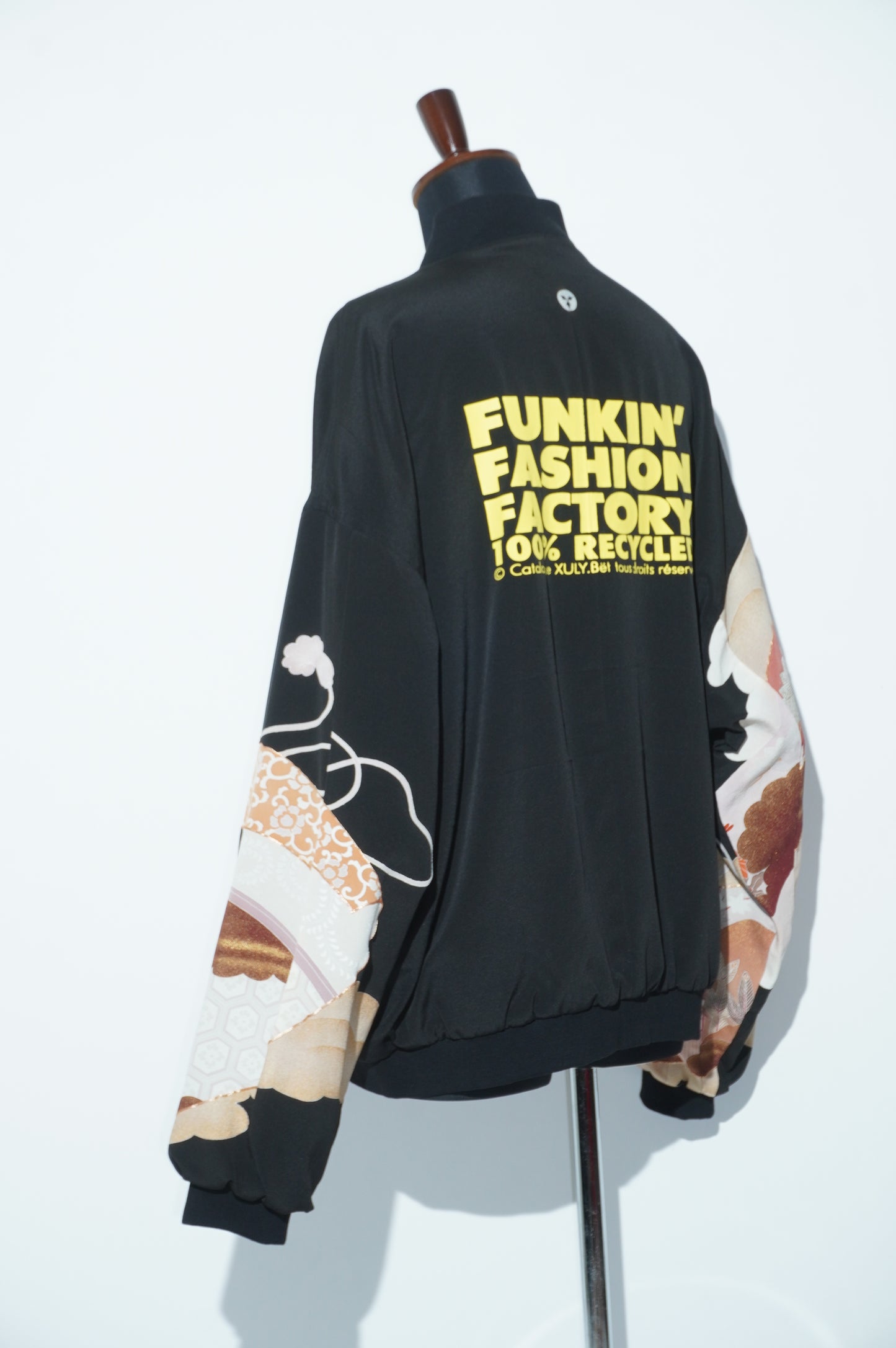 Kurutome Bomber Jacket Imperial Palace Haze | XULY BET
