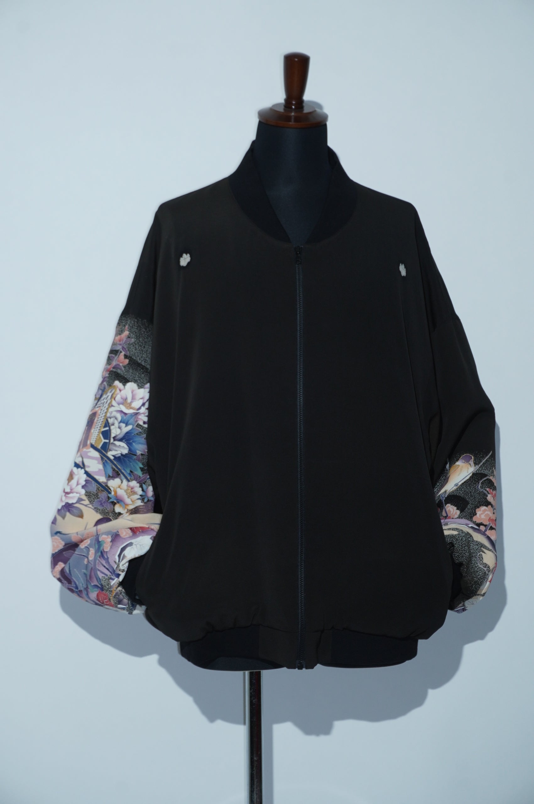 Kurutome Bomber Jacket Lily & Peony | XULY BET