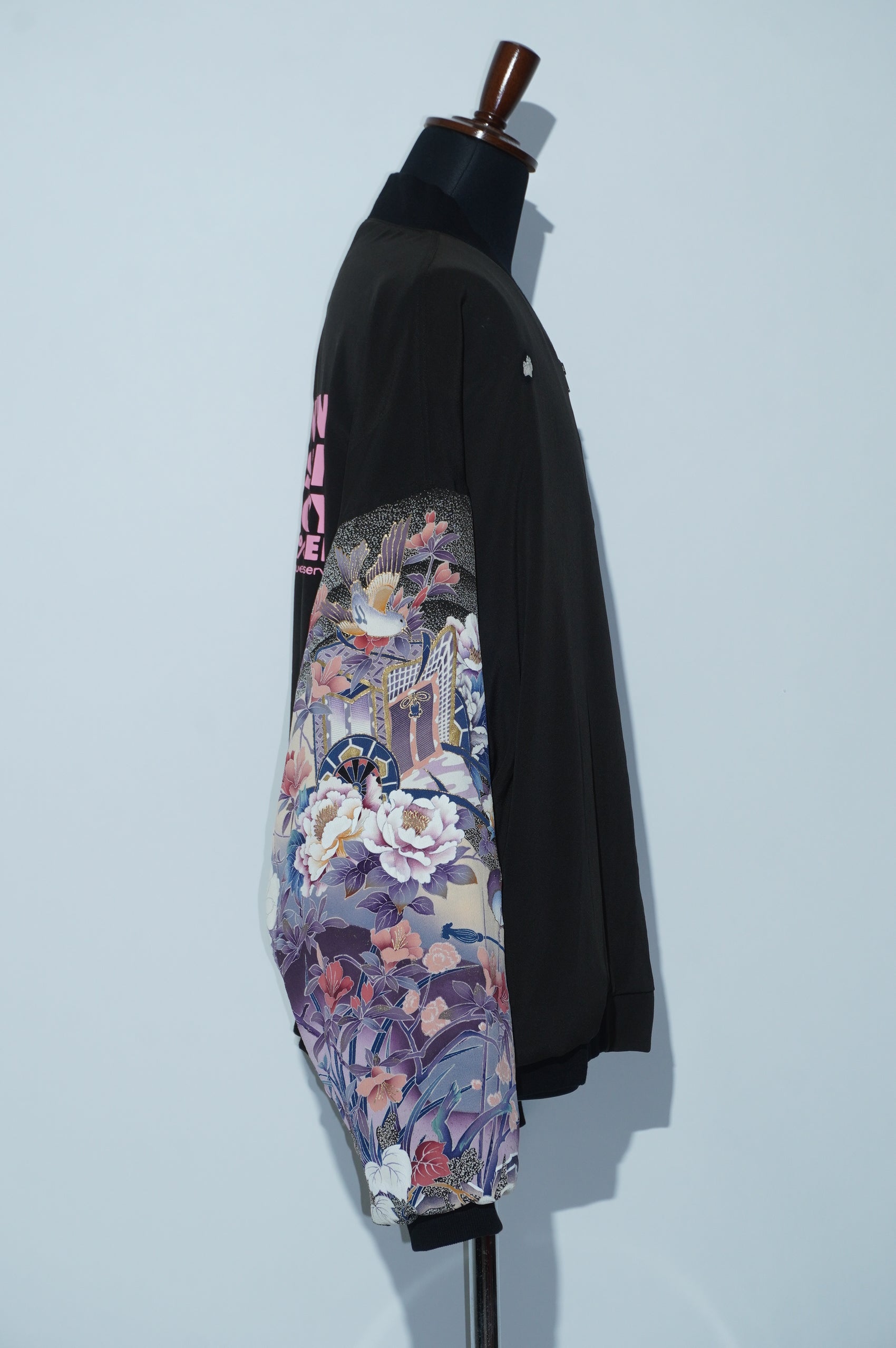 Kurutome Bomber Jacket Lily & Peony | XULY BET