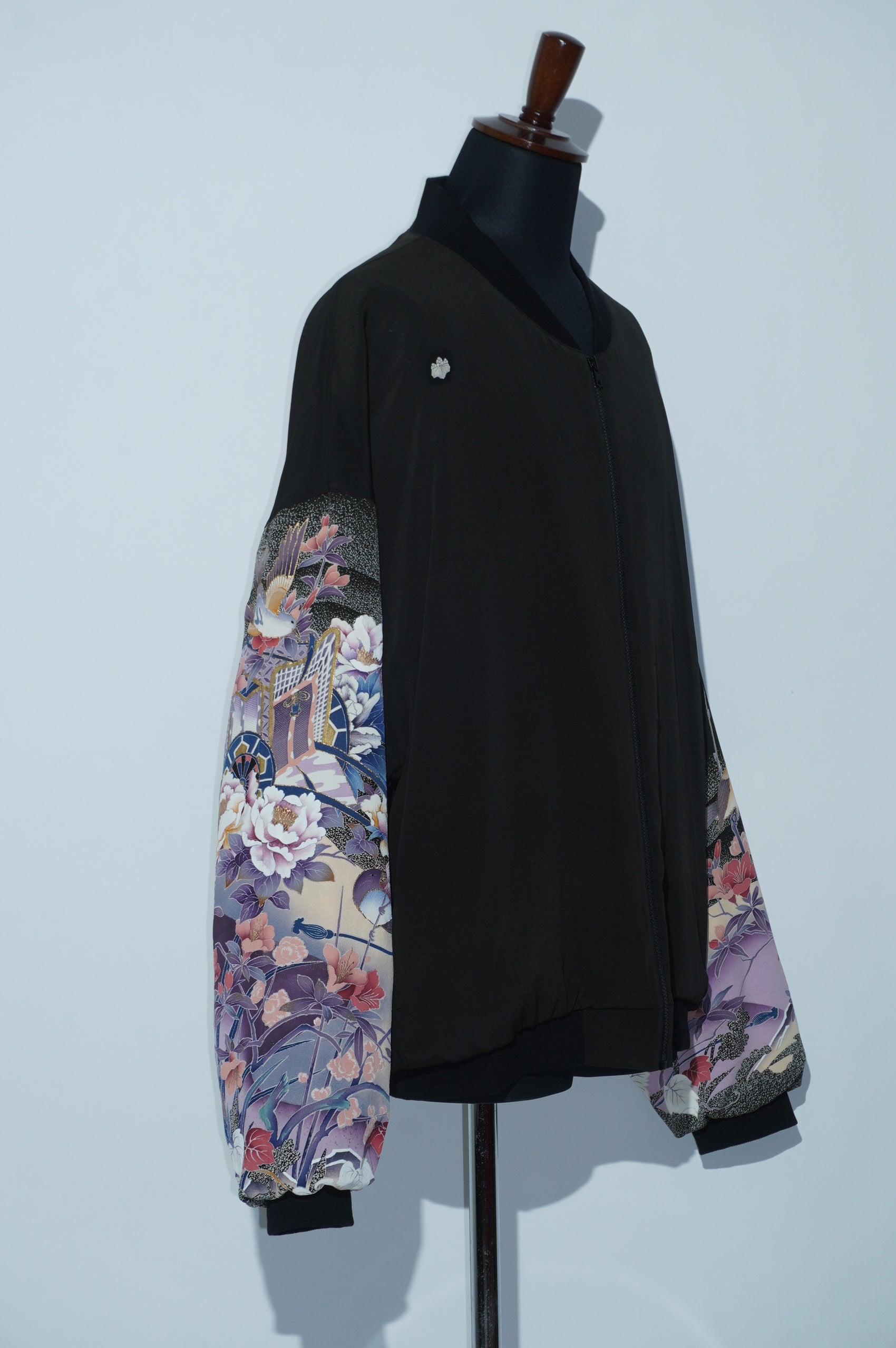 Kurutome Bomber Jacket Lily & Peony | XULY BET
