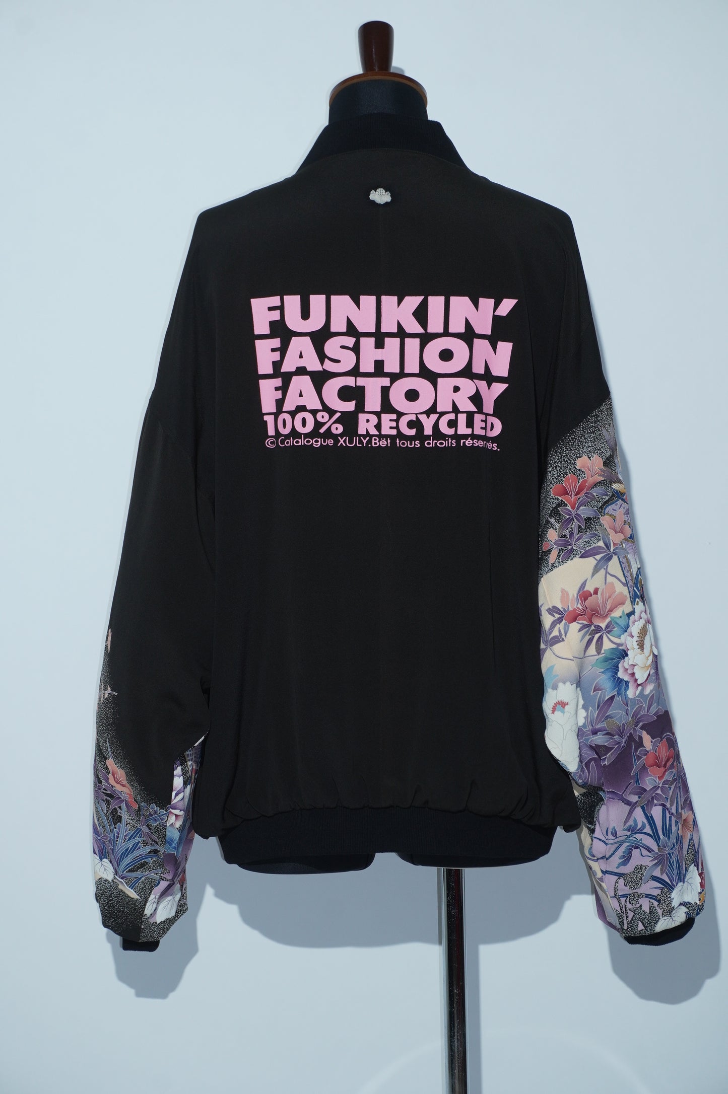 Kurutome Bomber Jacket Lily & Peony | XULY BET