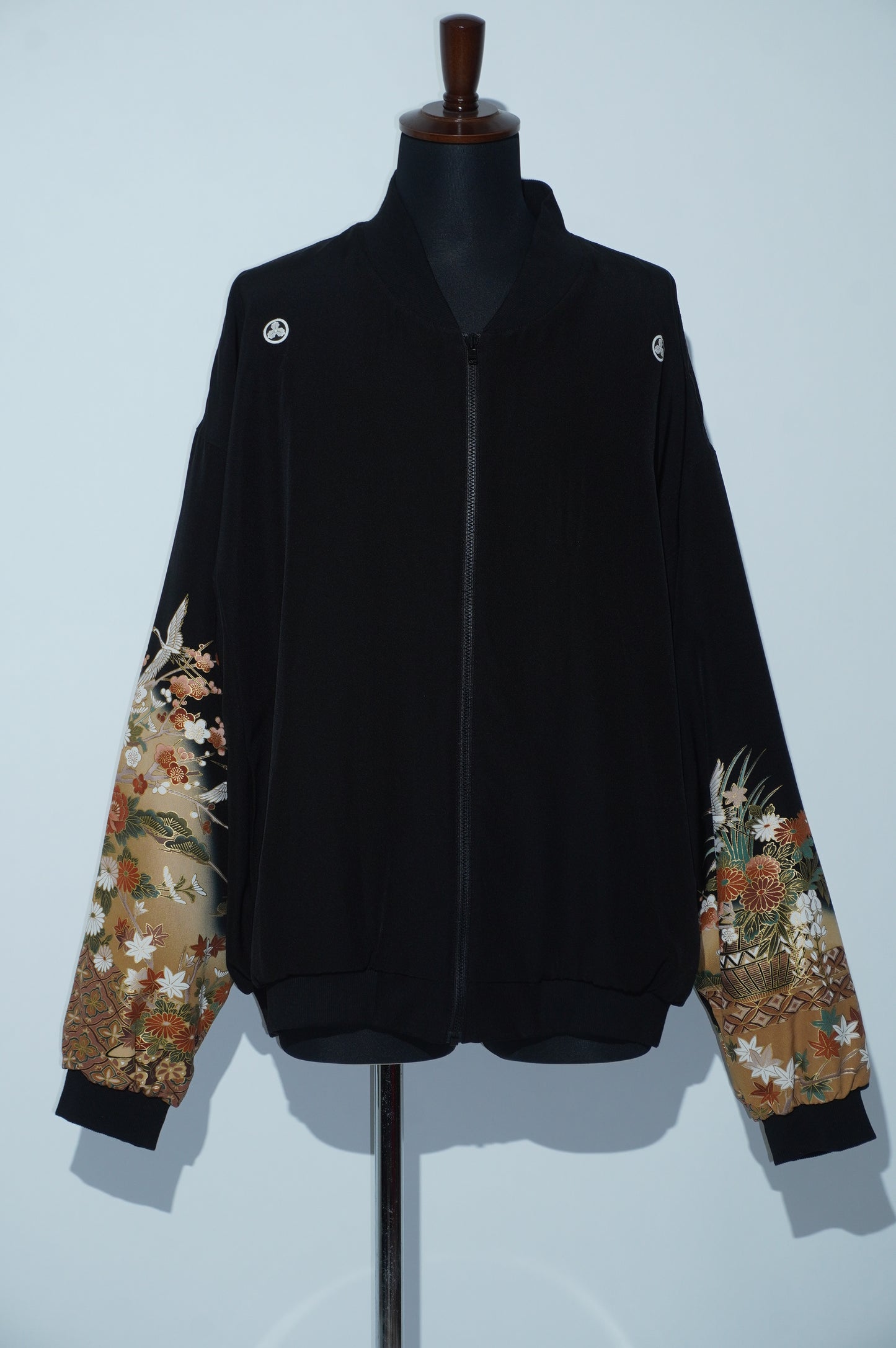 Kurutome Bomber Jacket Crane & Peony | XULY BET