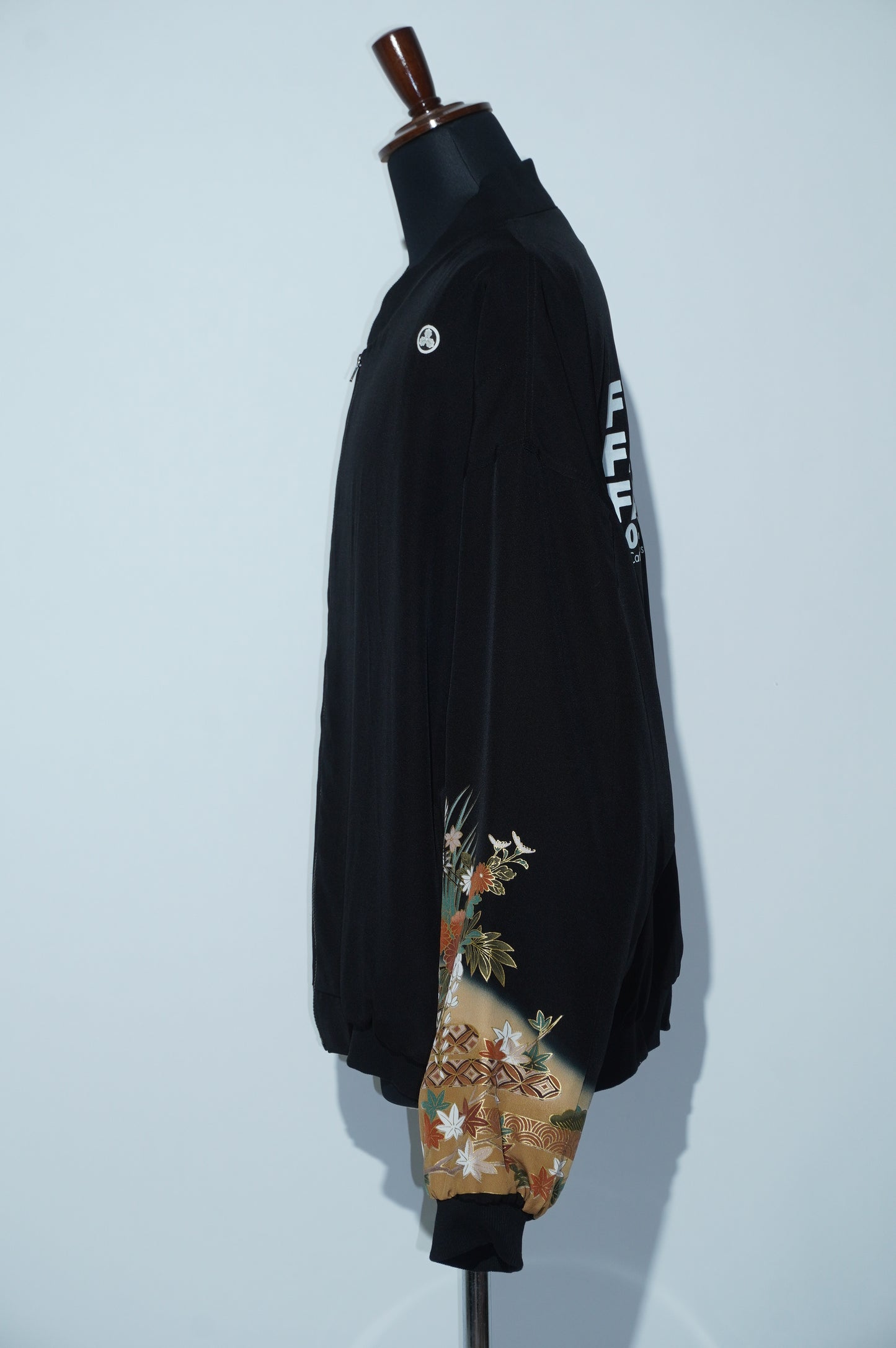 Kurutome Bomber Jacket Crane & Peony | XULY BET