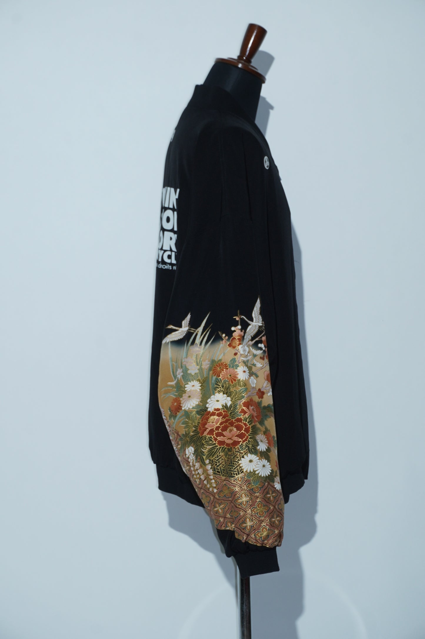 Kurutome Bomber Jacket Crane & Peony | XULY BET