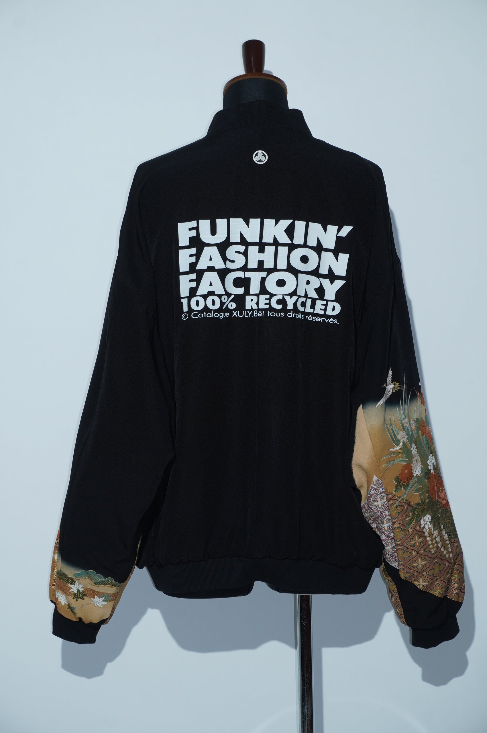 Kurutome Bomber Jacket Crane & Peony | XULY BET